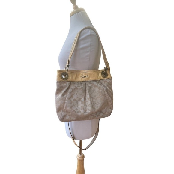Coach Poppy Tan and Cream Signature and Patent Leather Shoulder Bag/Crossbody - Picture 4 of 16
